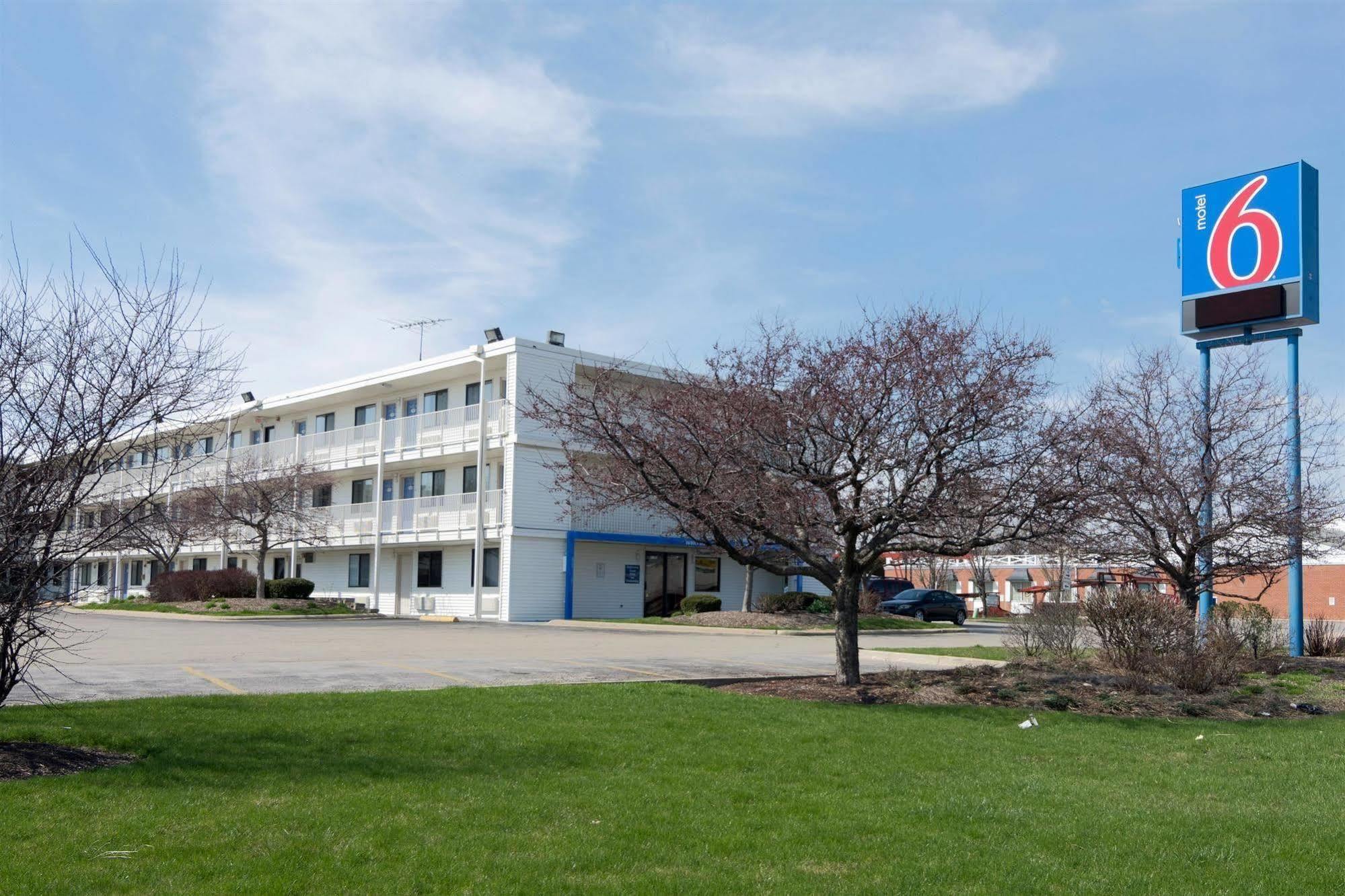 Motel 6 Chicago Southwest - Aurora Zewnętrze zdjęcie